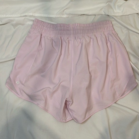 Lululemon Pink Hotty Hots Sz 8 HR - Picture 1 of 6